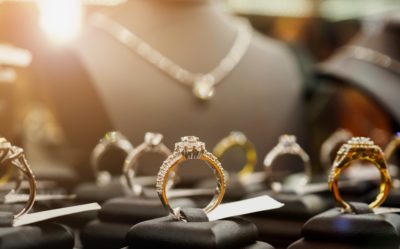 Laissez-vous séduire par des bijoux de luxe d’occasion